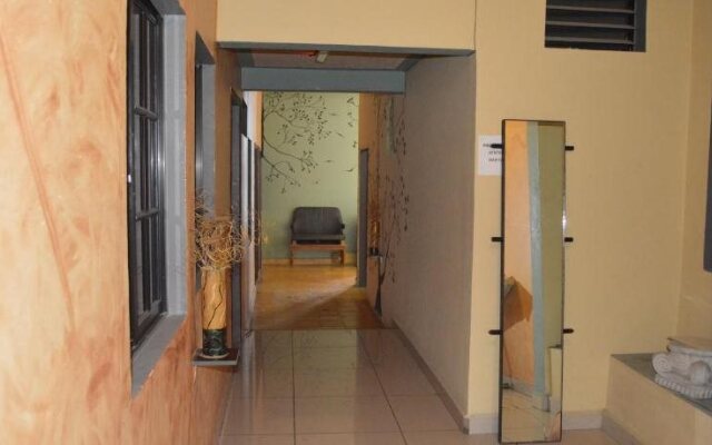 Hotel Escalon