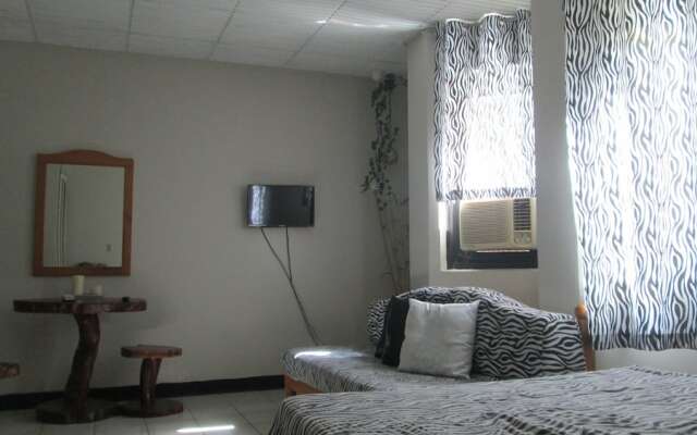 Zoobic Lodge