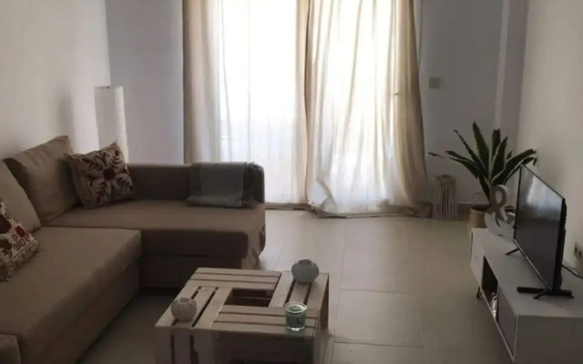 106850 - House in Zahara