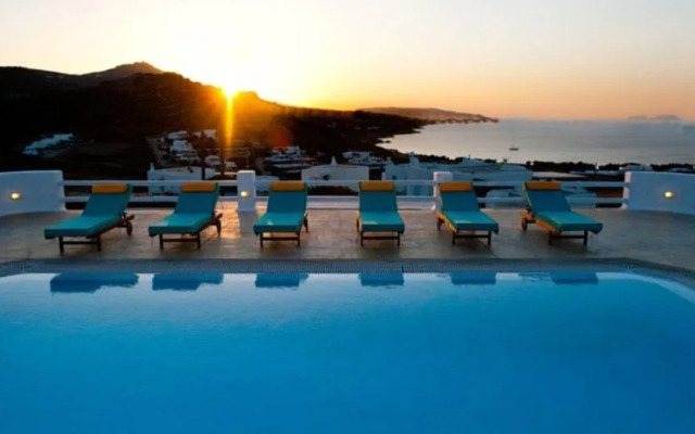 Mykonos Lumiere Villas