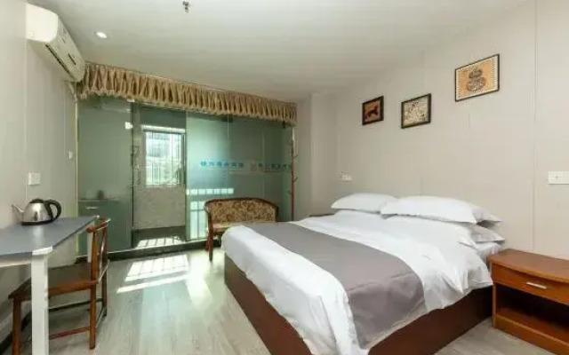 Shenzhen Jinxing Business Hotel (Dalang Commercial Area)