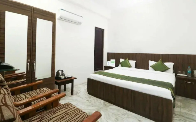 New Star House by OYO Rooms