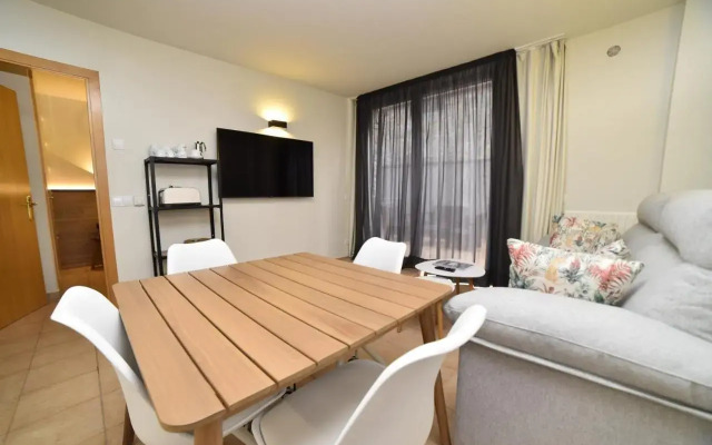 Placer, naturaleza y terraza en Canillo HUT-8207