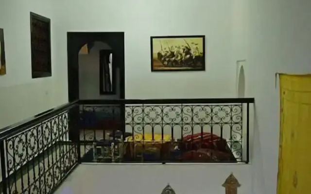 Riad Sardinas & Chili