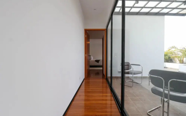 w Radiant 2BR w Modern Terrace in Miraflores