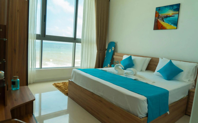 Oceanfront Galle Apartment L4-10