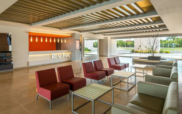 Real Inn Cancún