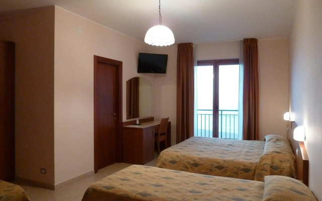 Hotel Meridiano