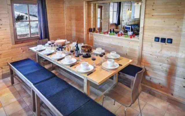 Chalet Capieu - Le Barn - OVO Network