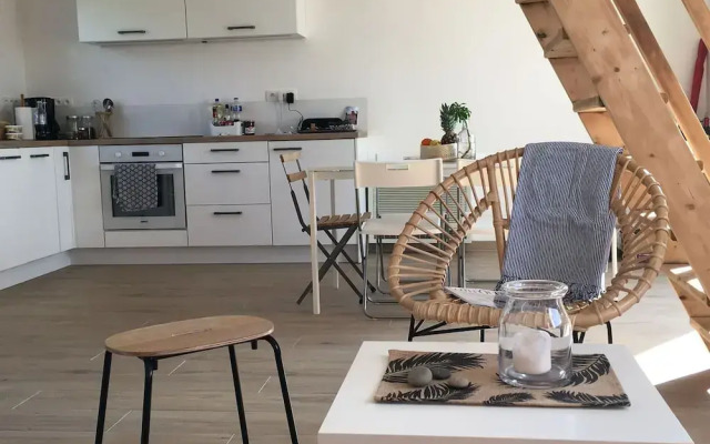 Holiday Home With sea Views, Roscanvel
