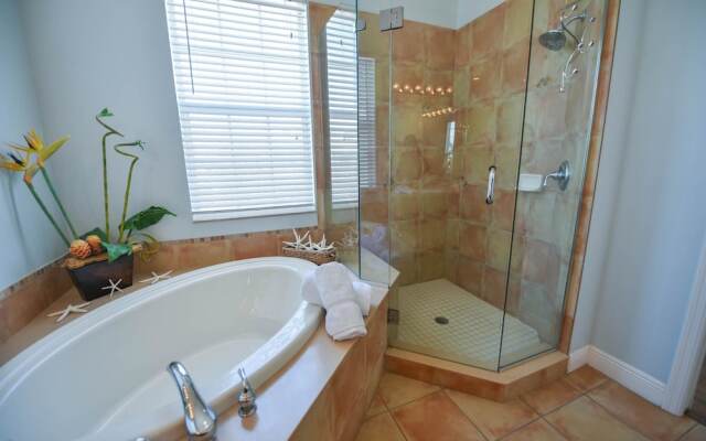 Dolphin House Apartment 3