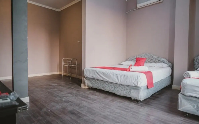Reddoorz Near Central Plaza Lampung
