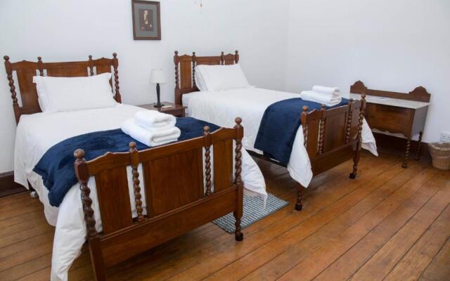 Roode Bloem Farm House