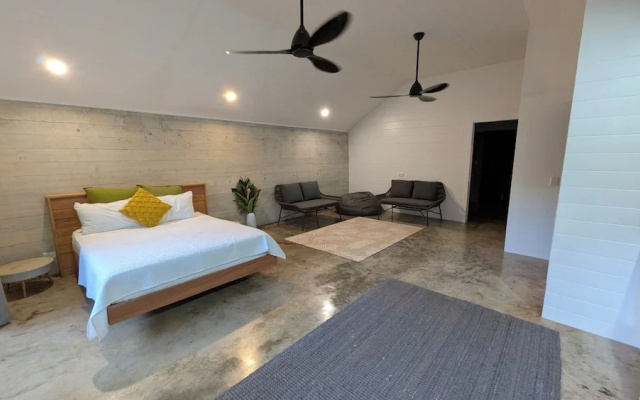 Bombua Beach House