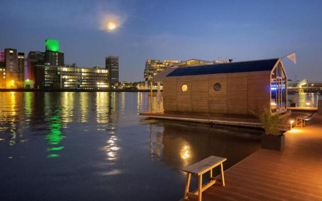 Wikkelboat Nr1 at Floating Rotterdam Rijnhaven