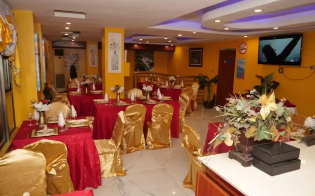 Marriot Metropolitan Hotel