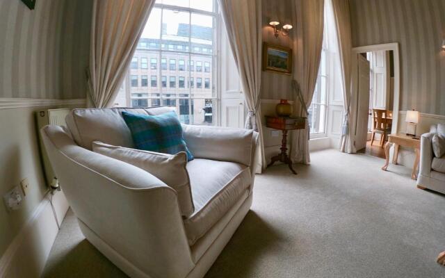 Escape To Edinburgh @ Albyn Place
