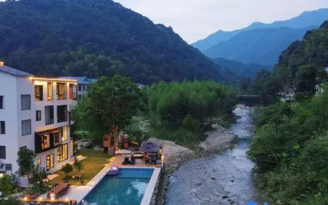 Sanqing Mountain Sheyin Inn