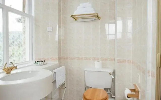 Dall Lodge Country House