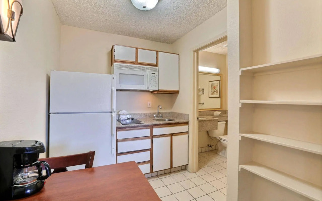 Studio 6 Plano, TX - Dallas - Plano Medical Center