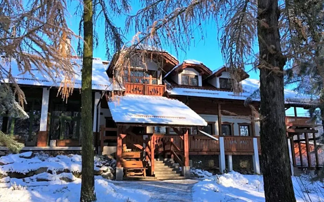 Stajnia Sarnówek