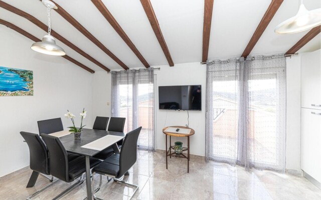 Amazing Apartment in Sevid With Wifi and 2 Bedrooms