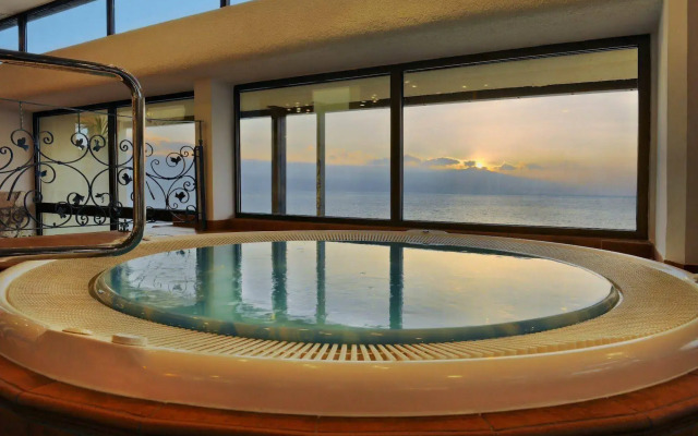 Grand Hotel Adriatic I