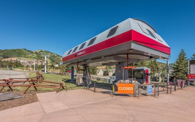 Blackstone by Canyons Village Rentals