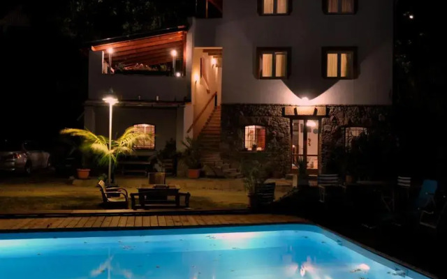 Nomád Hotel & Glamping