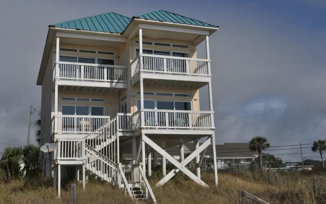 Vacation Homes by The Sea