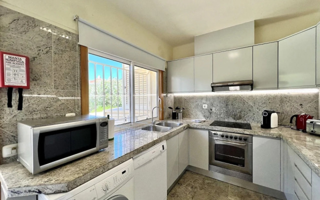 Vilamoura Amazing Golf Villa With Pool
