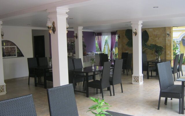 Paris Angkor Boutique Hotel