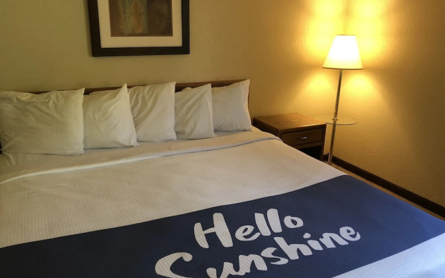 Days Inn Iron Mountain
