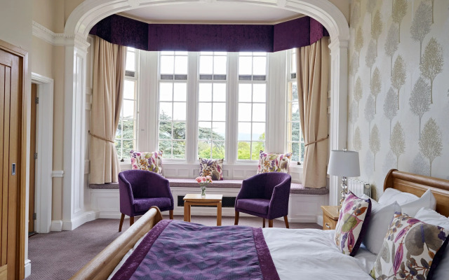 Dumbleton Hall Hotel