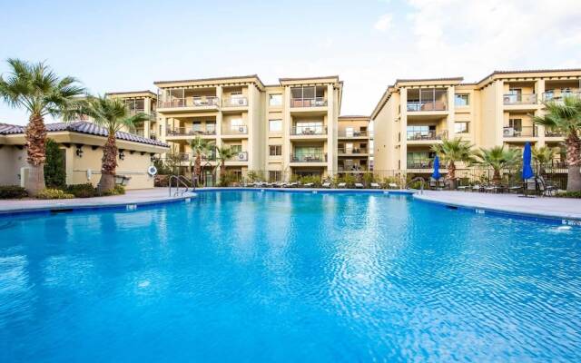 Stella's at Estancia by RedAwning