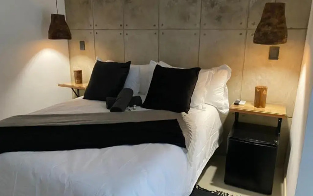 Luxury Upmarket Guesthouse 20 on 4th