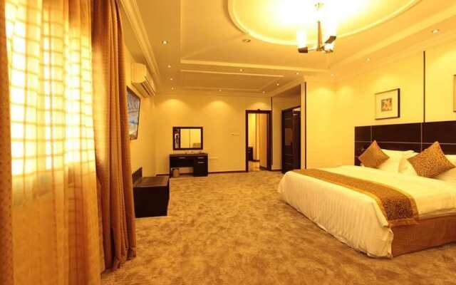 Platinum Suites Hotel Apartments