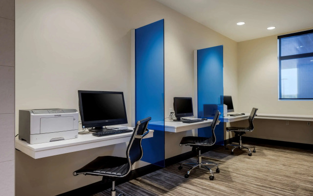Best Western Plus Sawridge Suites