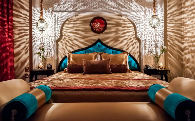 Saraya Corniche Hotel