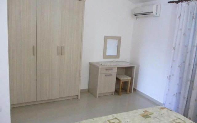 Apartment on Vitodolska 4