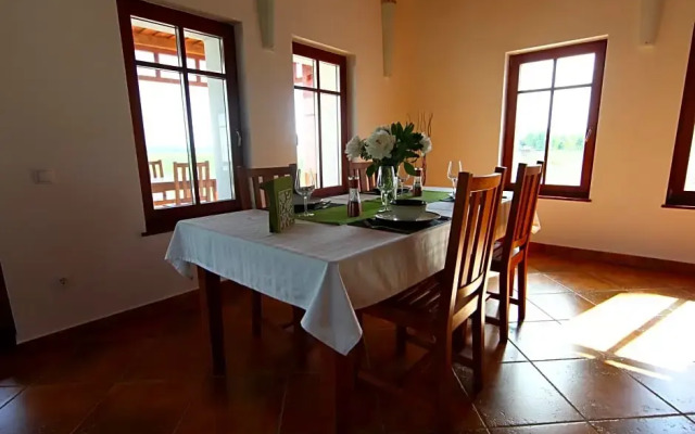 Bibic Nature Lodge