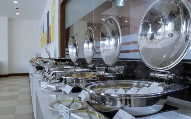 Kalyan Grand - a business hotel