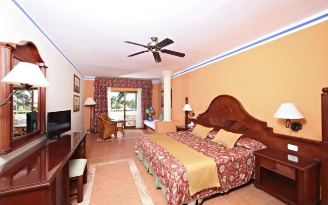 Bahia Principe Grand Turquesa - All Inclusive