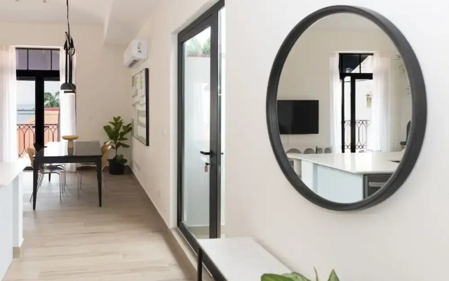 The Grand Penthouse by Acomodo Casco Viejo
