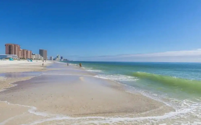 Island Winds West 471