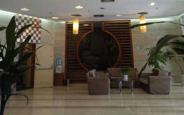 3rd-degree Seascape Apartment Hotel