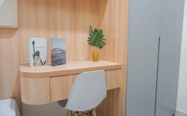 Comfy And Strategic 2Br Connecting Mall At Pollux Chadstone Apartment