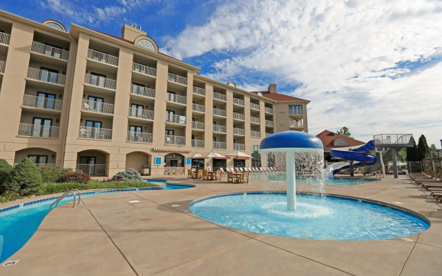 Music Road Resort Hotel and Inn