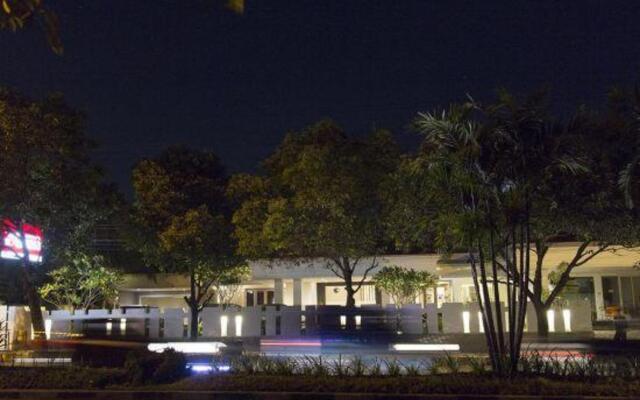 GM253 Hotel