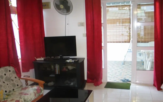 House in Quiet Residence